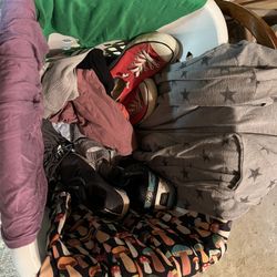 Free Women's Clothes/shoes 