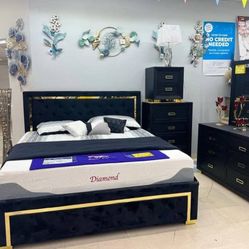 Queen Bedroom Set For Sale 