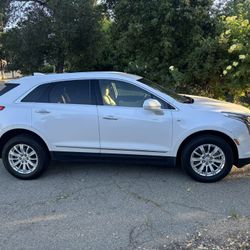 2019 CADILLAC XT5 - Selling June 7-8