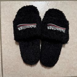 Balenciaga Slides