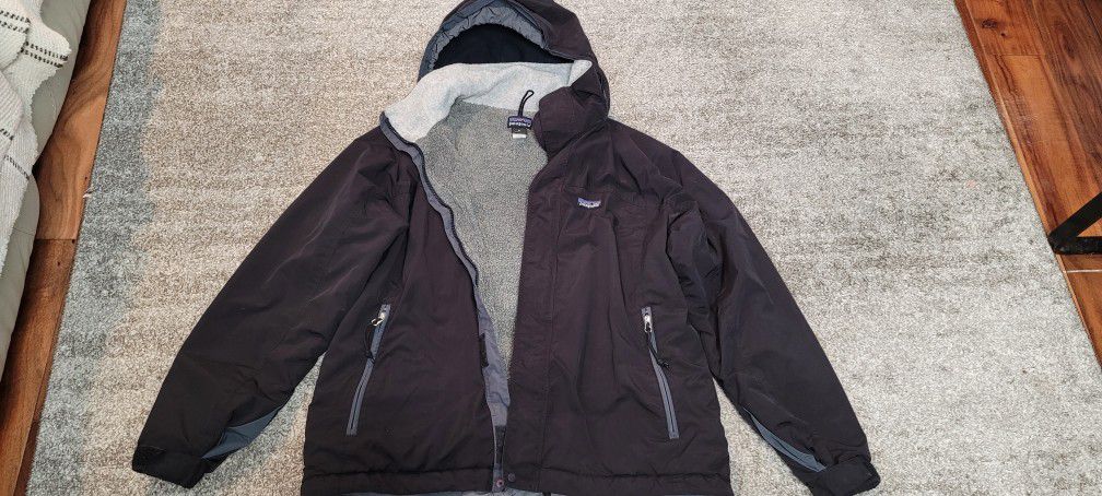 Patagonia Men's  Jacket.    Size L