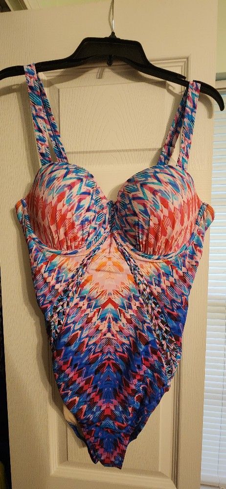 Womens Onepiece Swimsuit
