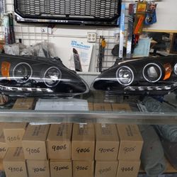 Honda S2000 Year 2000 To 2003. Projector Headlights Black W/HALO. With Parking LED PAIR EL PAR. HID COMPATIBLE.