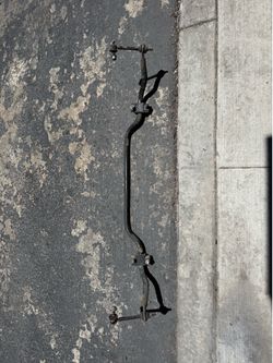 01-07 Toyota sequoia front sway bar