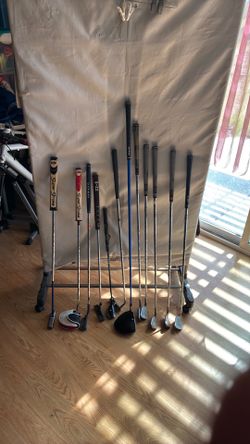 GOLF CLUBS $1