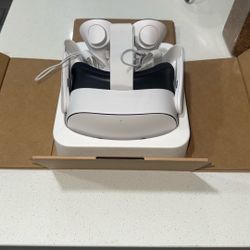 Oculus Quest 3s 2YR WARRANTY!!!!!