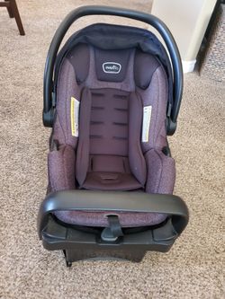 evenflo Baby car seat