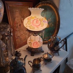 Antique Victirian Parlor Hurricane Lamp With Prisms/Crystals