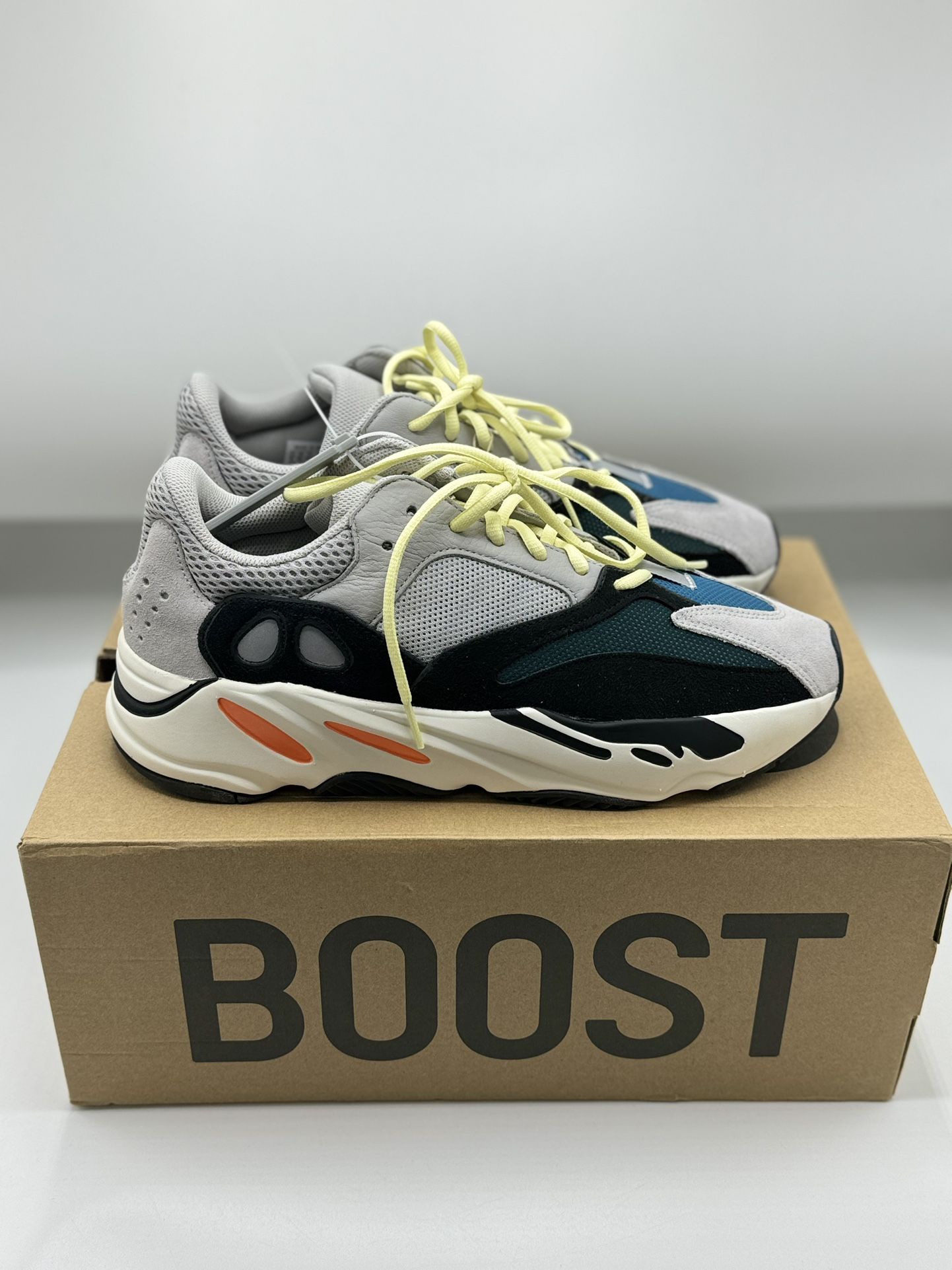 Adidas 700 “Waverunner” Size 11