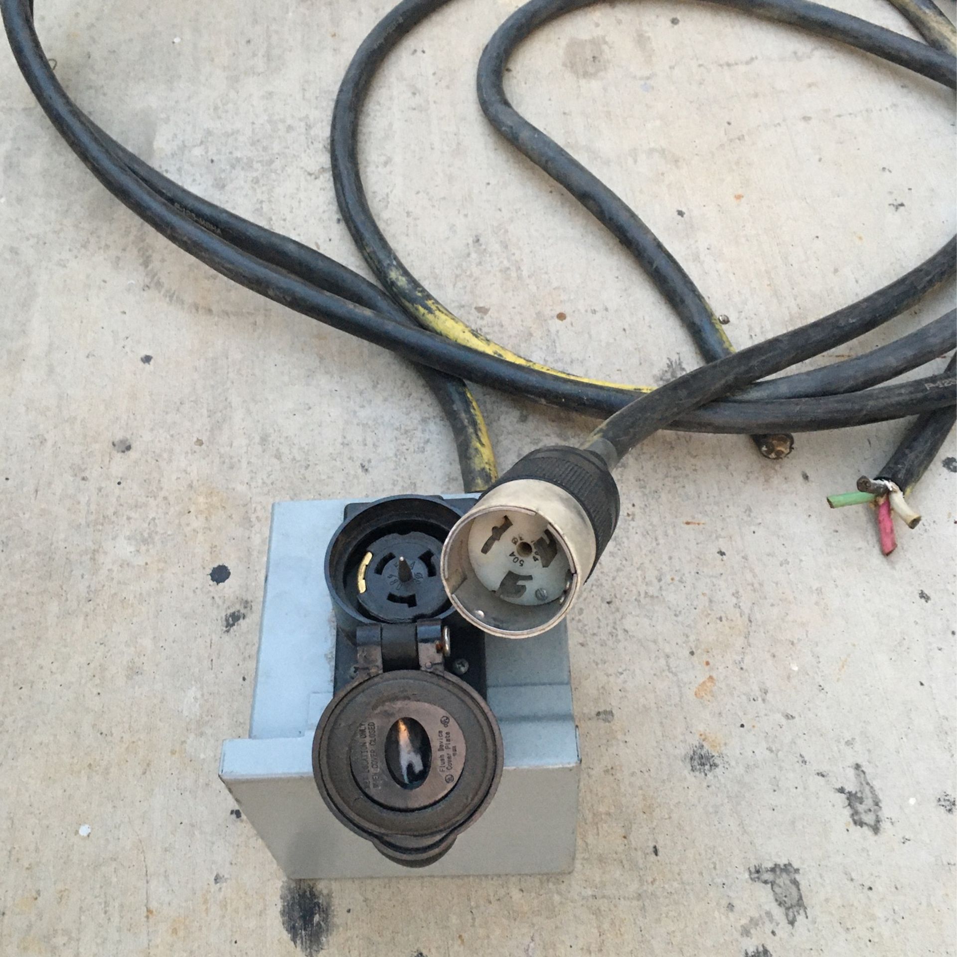 Mail And Female 480v 50AMP Plug