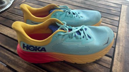 HOKA Arahi 7 Men’s Size 11 D Cloudless Poppy Running Shoes Cloudless/ Poppy