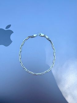 Silver Paper Clip Bracelet 7”