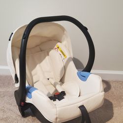 Baby Infant Car Seat Like New 