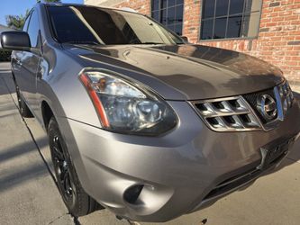 2015 Nissan Rogue Select