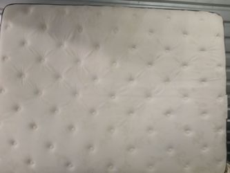 QUEEN SIZE MATTRESS