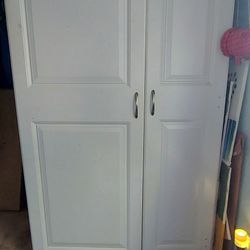 White Wardrobe Closet