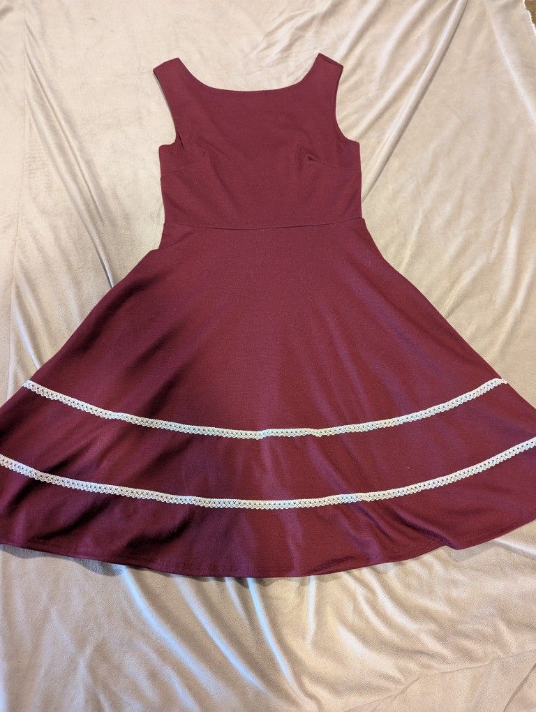Cute Sleeveless Scoop Neck Lined Burgundy Swirl Skirt Dress By PDX Designer Lesley Evers size 6