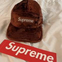 Supreme Hat Never Worn 