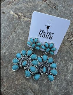 Western Faux Turquoise Earrings