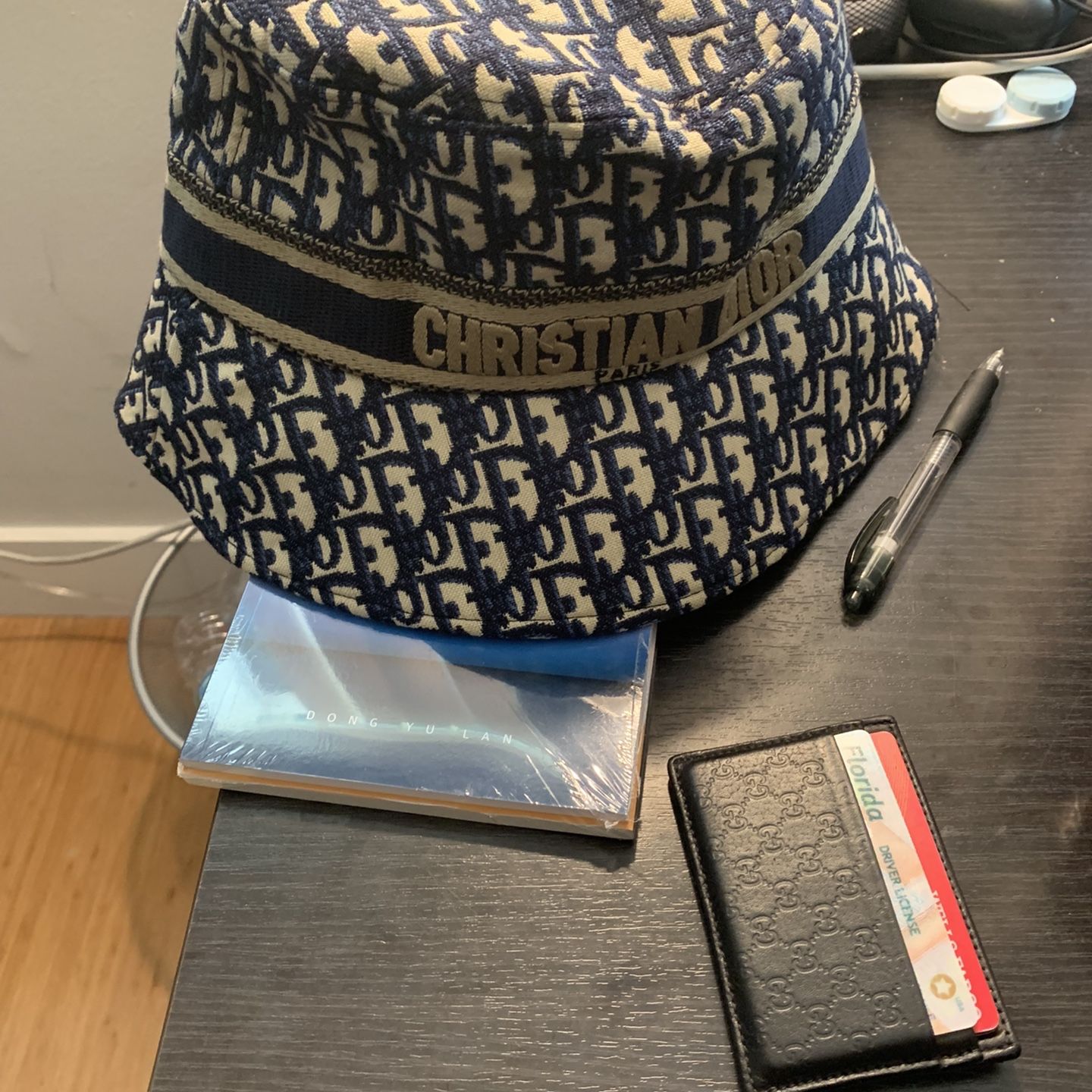 Christian Dior Bucket Hat Unisex Size M for Sale in Deerfield