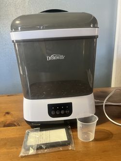 Baby bottle sterilizer and dryer