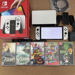 Nintendo Switch OLED + 5 New Games