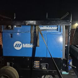 Miller Trailblazer    325  w EFI Gas Driven Welder