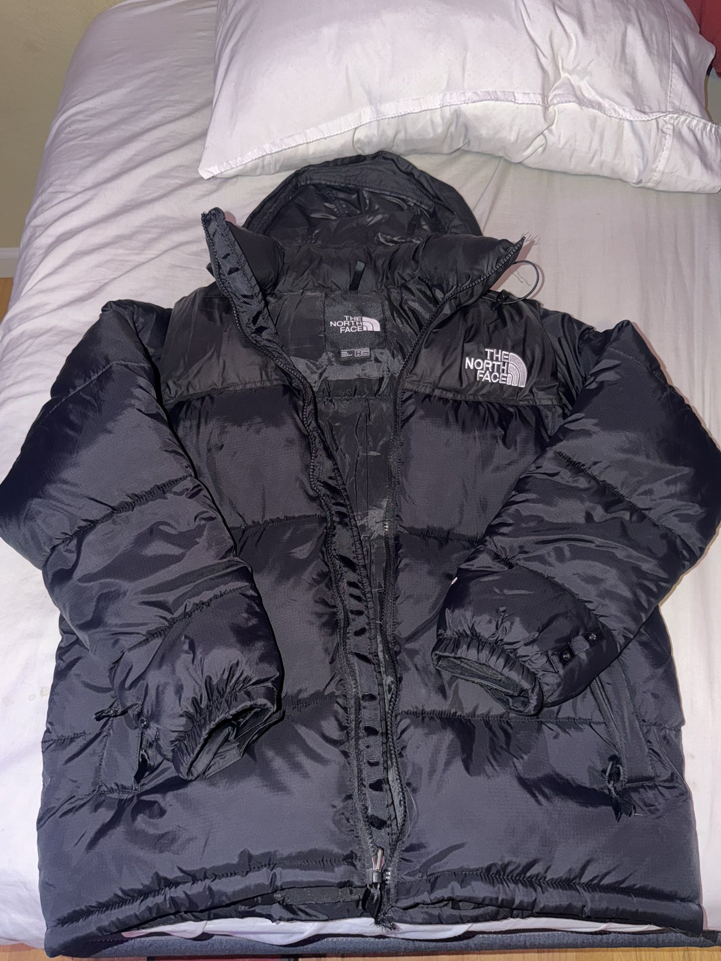 Men’s North face puffer Jacket XL