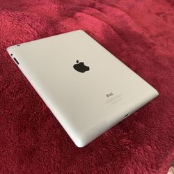 iPad 4th Generation 16GB (Apple ID locked, for parts)