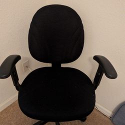 2 Office Chairs 