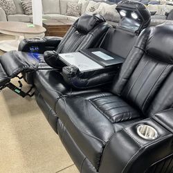 OM• $38 Initial • Brand New// Caveman Den Power Reclining Sofa And Loveseat// Living Room Set