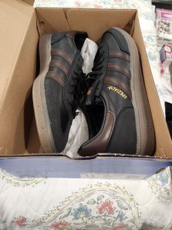 Adidas Spezial Low-Top Sneakers
