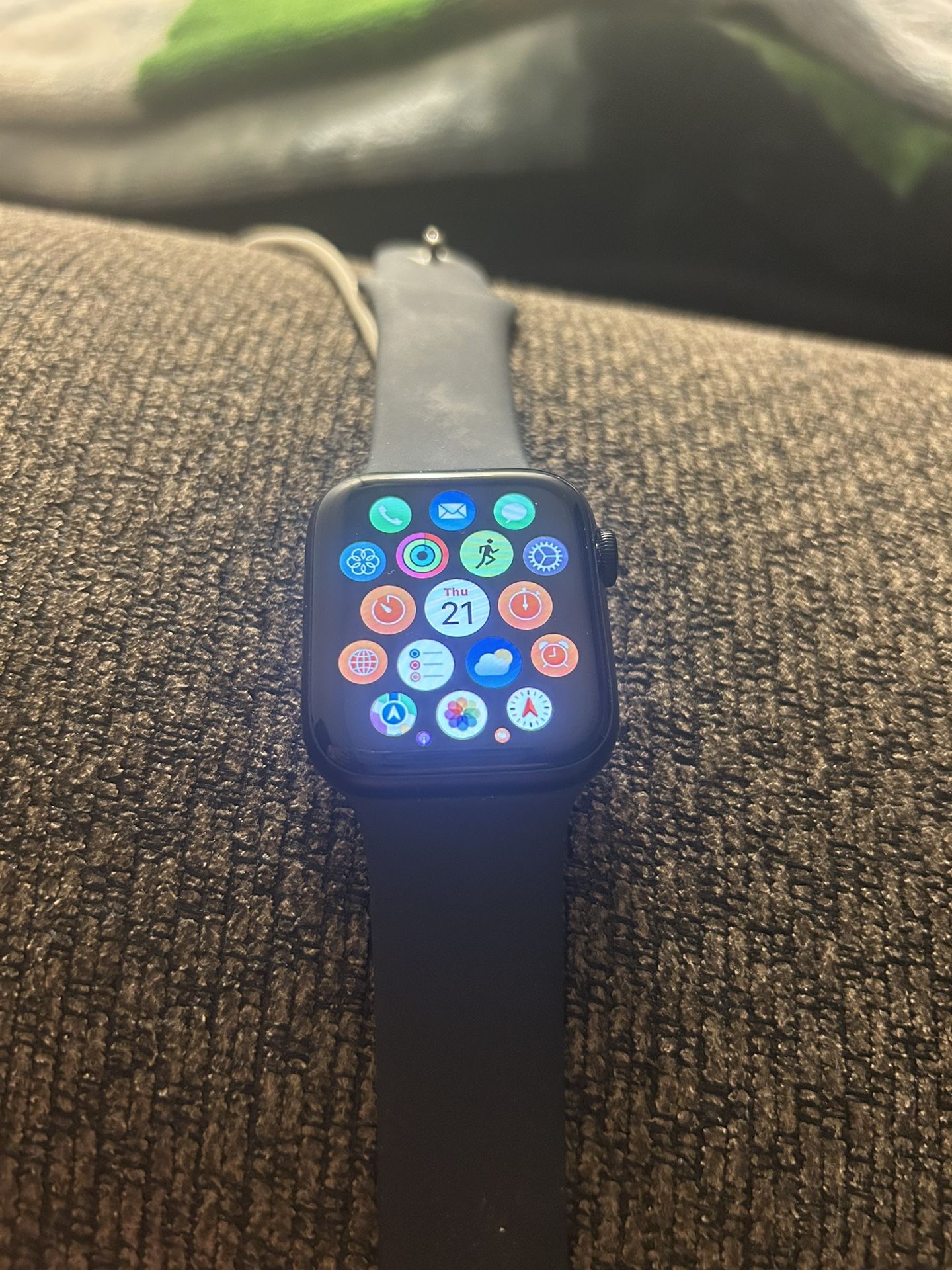 Apple Watch SE New
