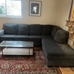 Sectional Couch (seats 5+!)