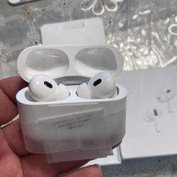 Open Box AirPods Pro  2