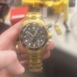 Invicta Pro Diver Scuba 