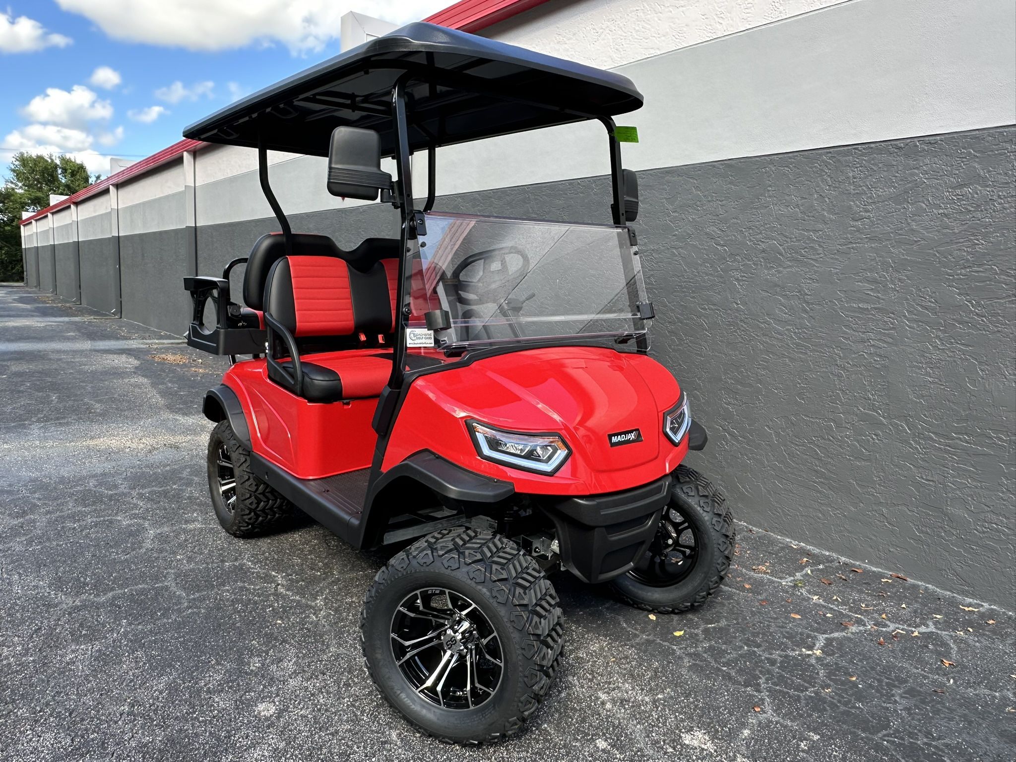 2025 MADJAX Series E Lifted LITHIUM Golf Cart
