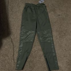 Csg shop cargo sweatpants