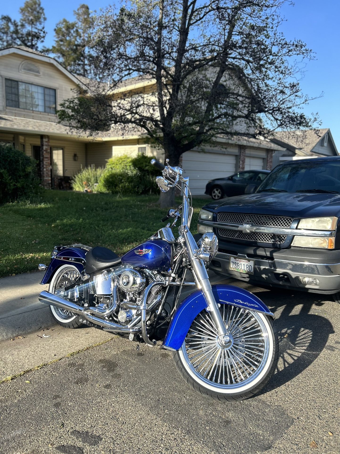 Harley Davidson Corbin Softail Deluxe Seat for Sale in Elk Grove, CA