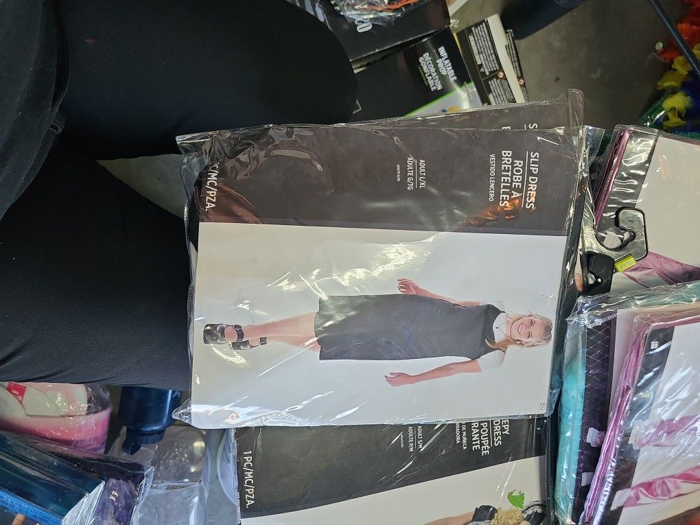 Halloween Costumes $10