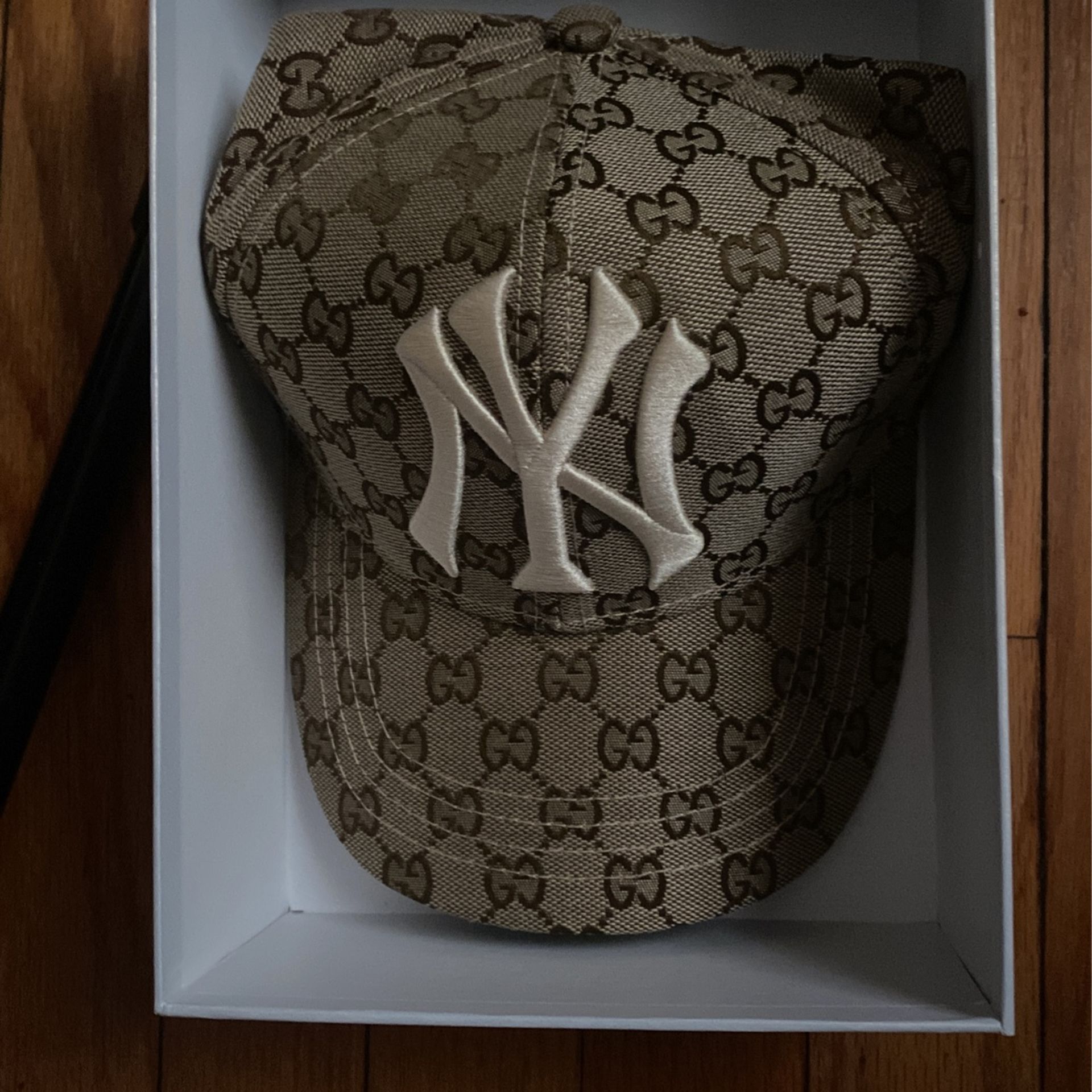 Gucci Yankees Hat