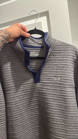 Vinyard vines quarter cool sweater