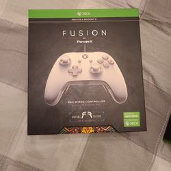 Wired Xbox and Windows Controller 