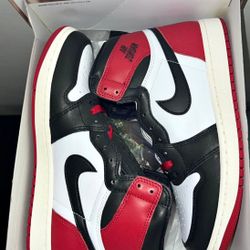 Air Jordan 1 Retro High 