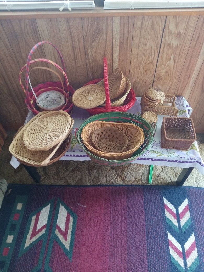 Set of baskets