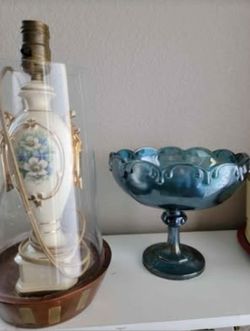 Vintage blue turquoise Carnival Glass pedastal bowl vase candy dish Easter decorations