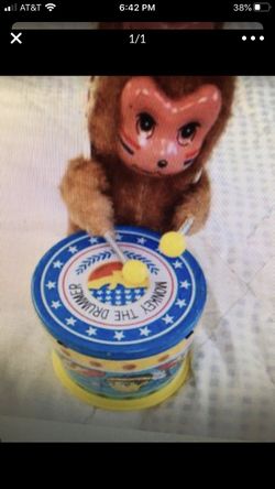 Vintage Monkey Drummer