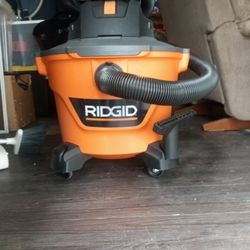 Ridgid Wet& Dry Vac. (New)