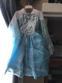 Disney store Elsa frozen dress costume 7/8