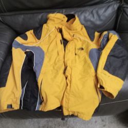 women's north face jacket.